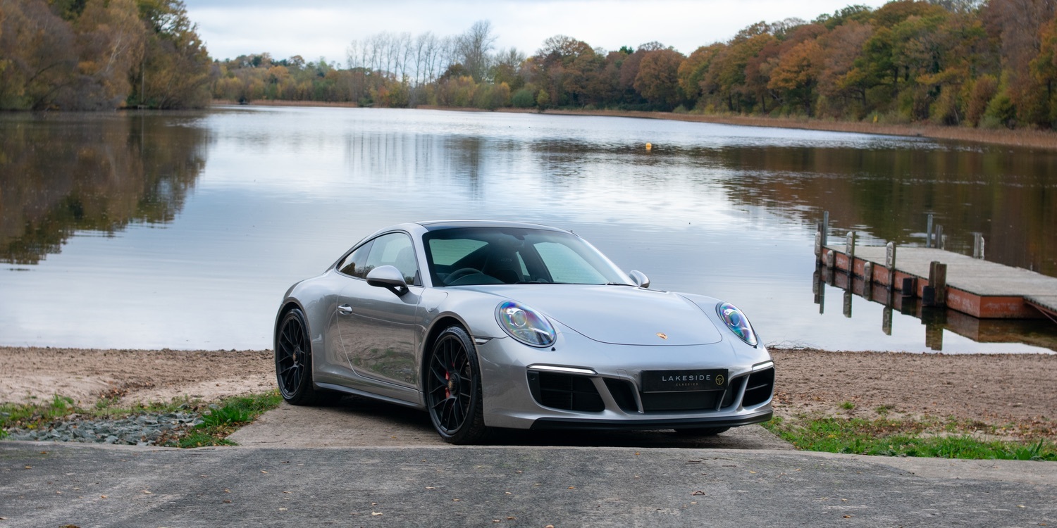 Used PORSCHE 911 2018 Silver in Shrewsbury, Shropshire Lakeside Classics