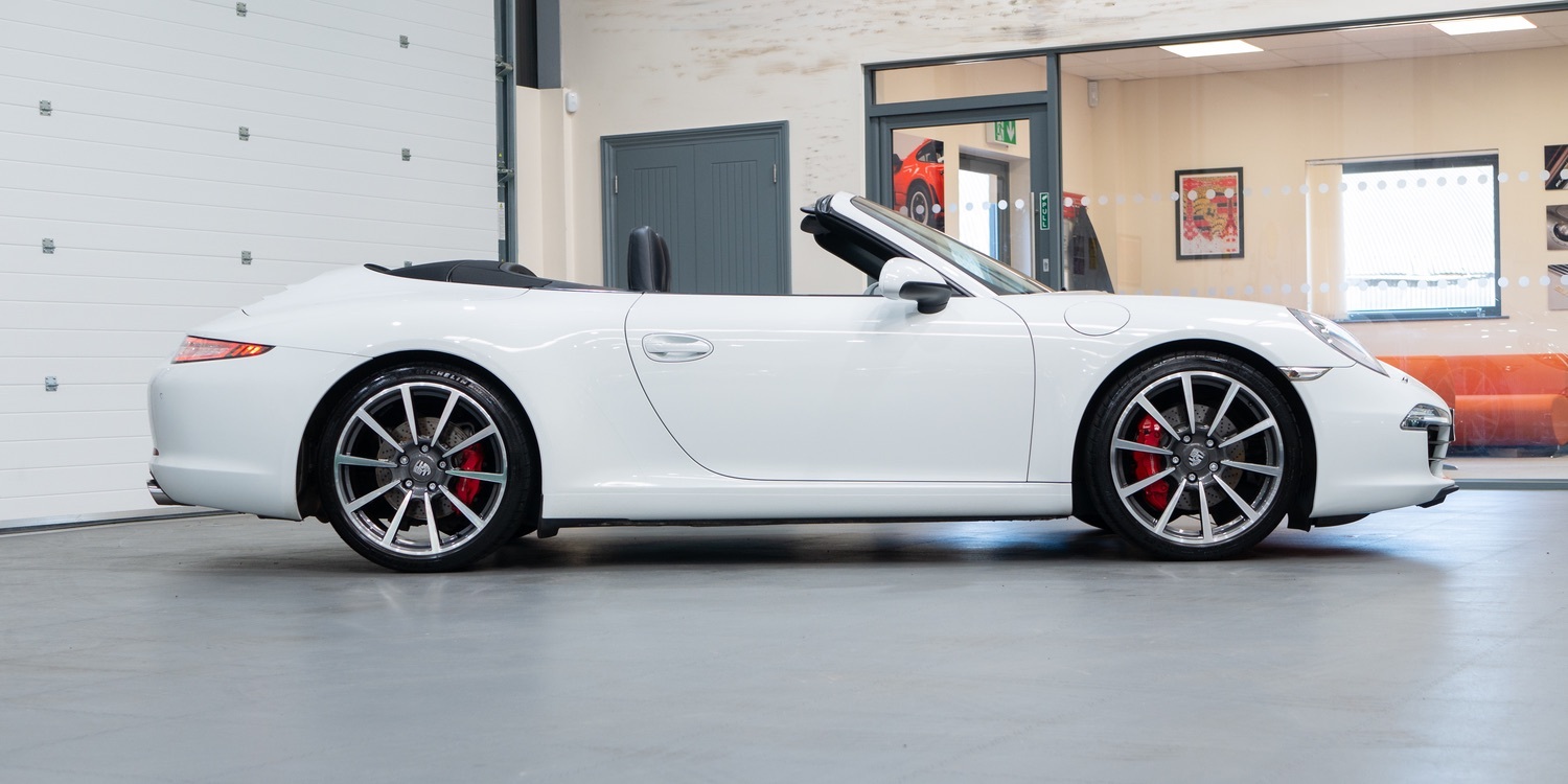 Used PORSCHE 911 2014 White in Shrewsbury, Shropshire Lakeside Classics