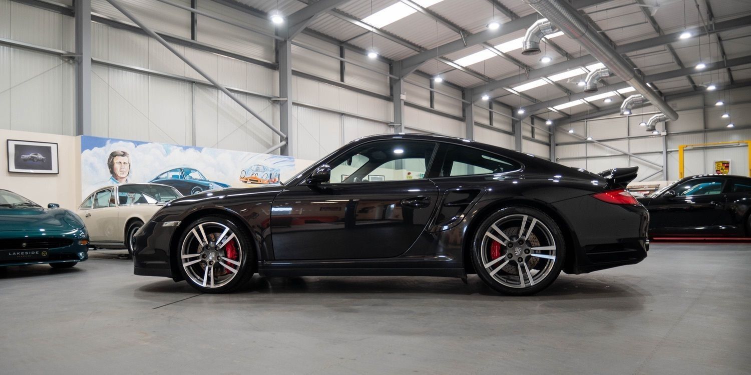 Used PORSCHE 911 2010 Black in Shrewsbury, Shropshire Lakeside Classics