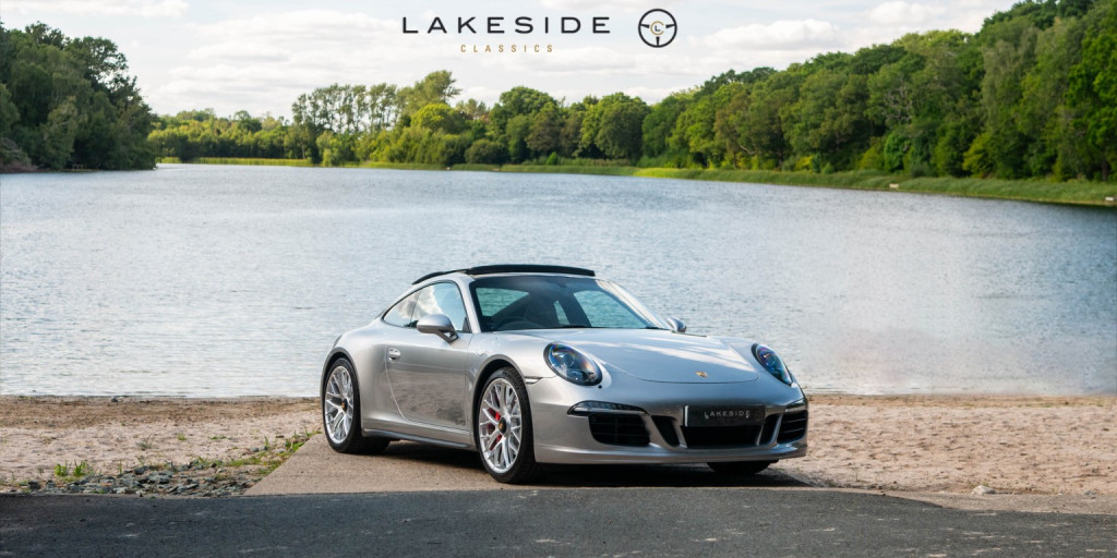 2015 Porsche 911